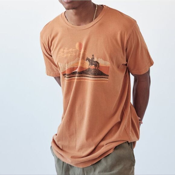 Midnight Rider Other - NWOT Midnight Rider Sunset Ride Cowboy Unisex Graphic Tee Size XL